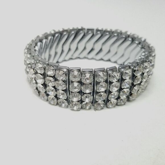 Vintage Rhinestone Expansion Stetch Bracelet, Silver Tone, Missing Stones - Picture 8 of 8